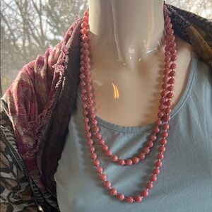 Elegant Pink Beaded Necklace with Gold Accent